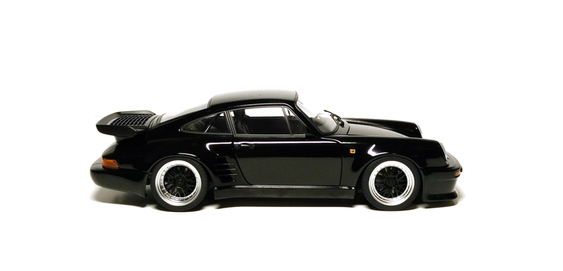 Illustration for article titled Porsche 930 Turbo "Blackbird", by AUTOart